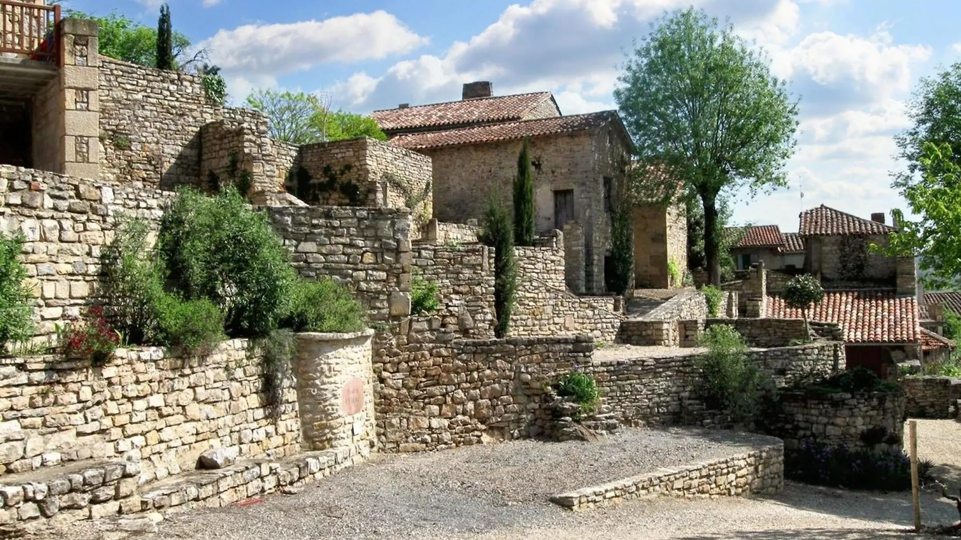 別荘 Maison Charmante A Milhars Avec Terrasse Et Vue Sur La Ville